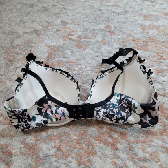 Pleasure State Couture Floral FIligree Bra with Lace Straps - Size 34D - Picture 3 of 6
